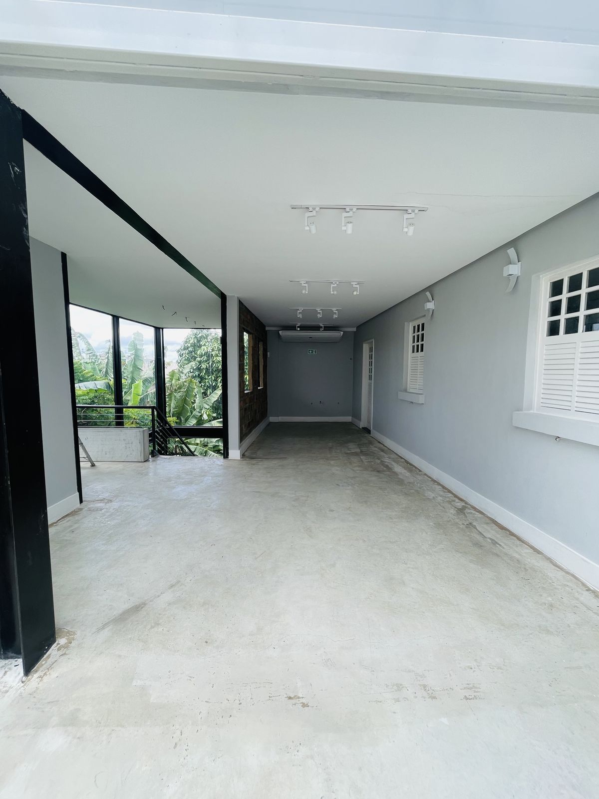 Salão com vista lateral